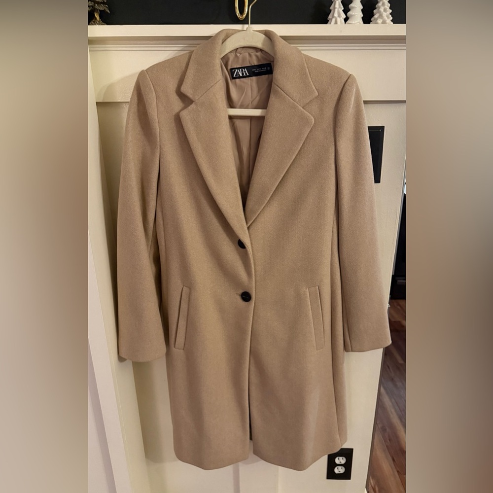 NWOT Zara Coat